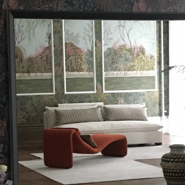 Sharon Lynch - Wallpaper Installer
